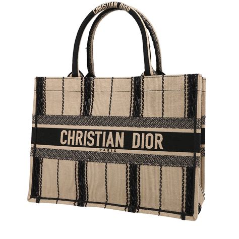 sac dior book tote noir|dior sculpted book tote.